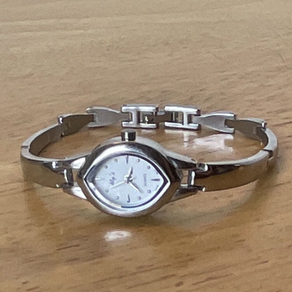 My’s Vintage Women’s Quartz Analog Bracelet Watch Silver Oval White Dial 7.5”